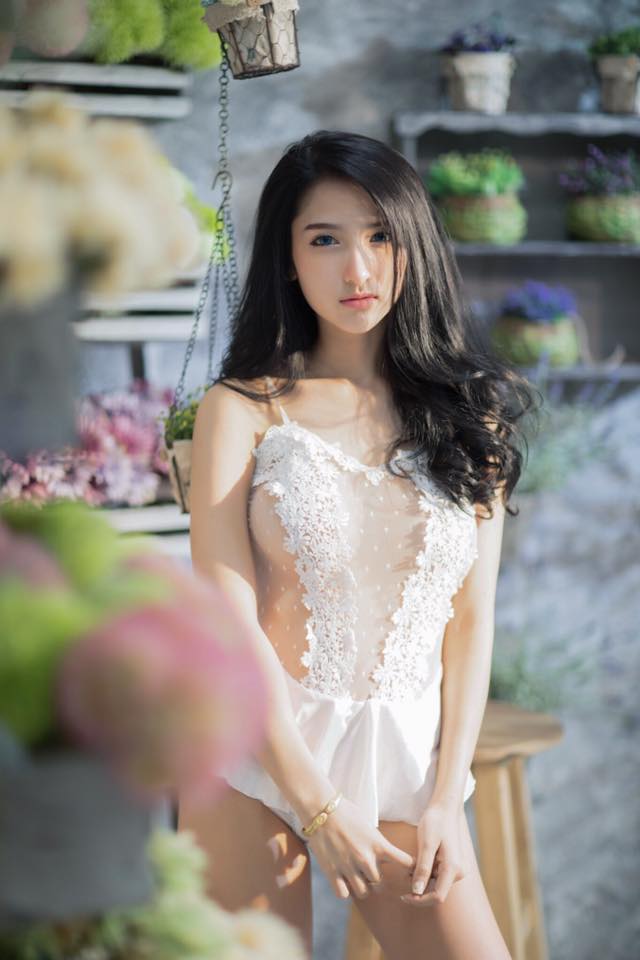 Thai sexy model