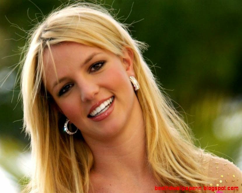 Smiling Britney Spears Desktop Smile On Fullface Download Million Smiling Britney Spears Desktop Smile On Fullface Download Million