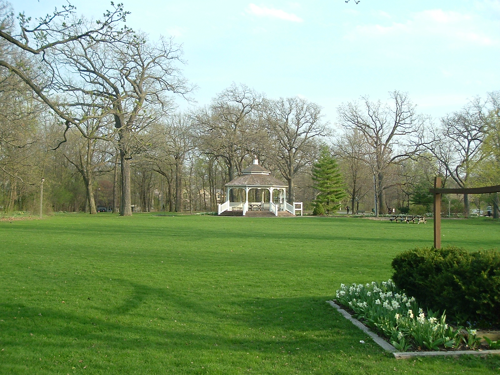 Filming Locations of Chicago and Los Angeles Sixteen Candles