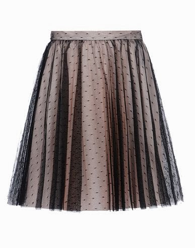 http://store.valentino.com/REDValentino/detail/tskay/B60ACEA7/cod10/35206377DU/mm/3313