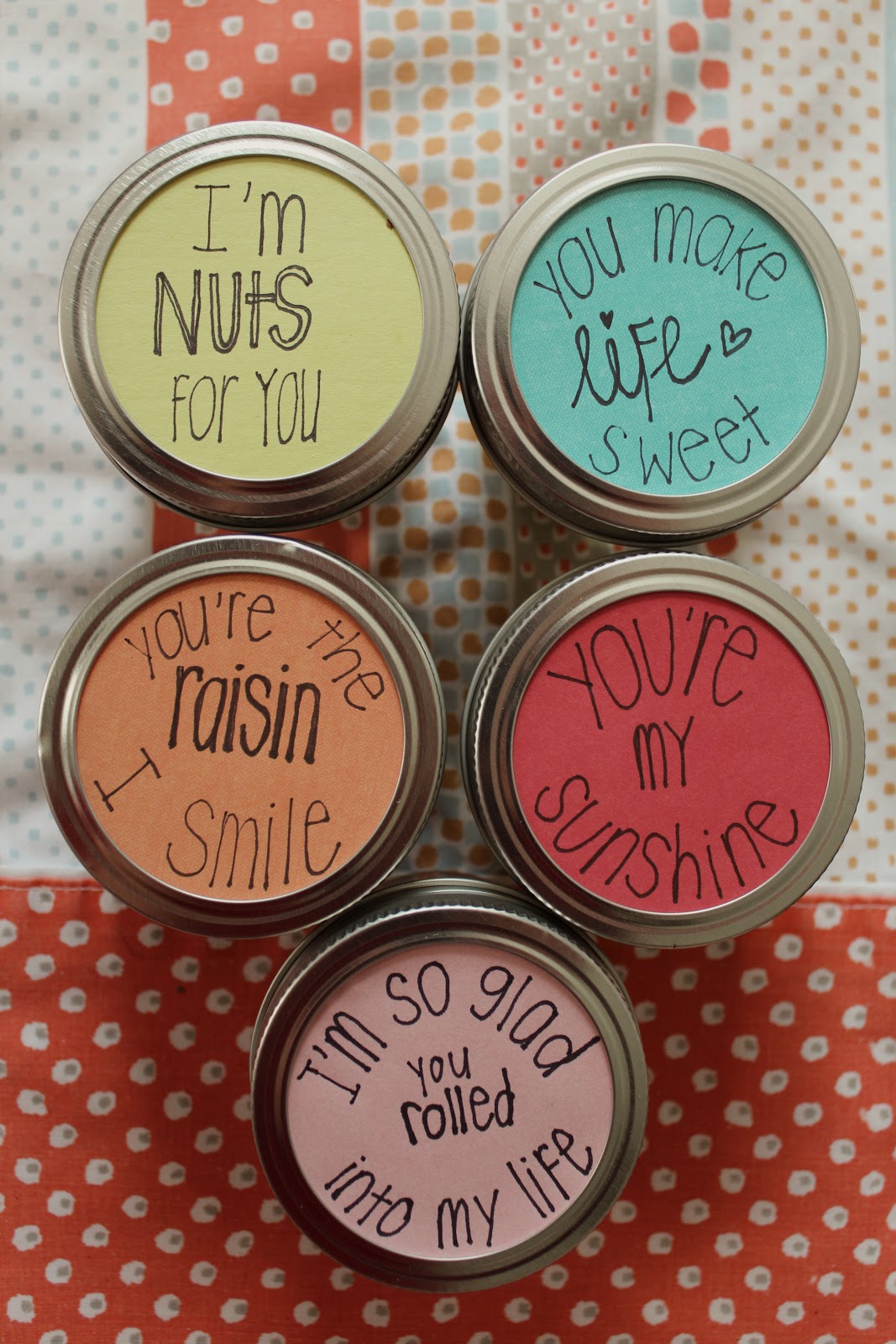 Love, Jessica Anne: DIY Valentines: Snack jars and a love note1067 x 1600