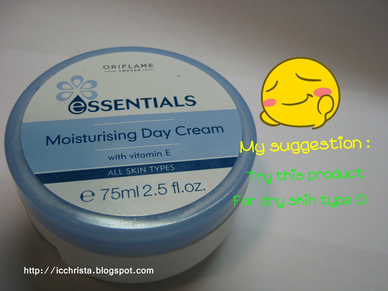 [ Review ] Essentials Moisturising Day Cream Oriflame Christa's Blog