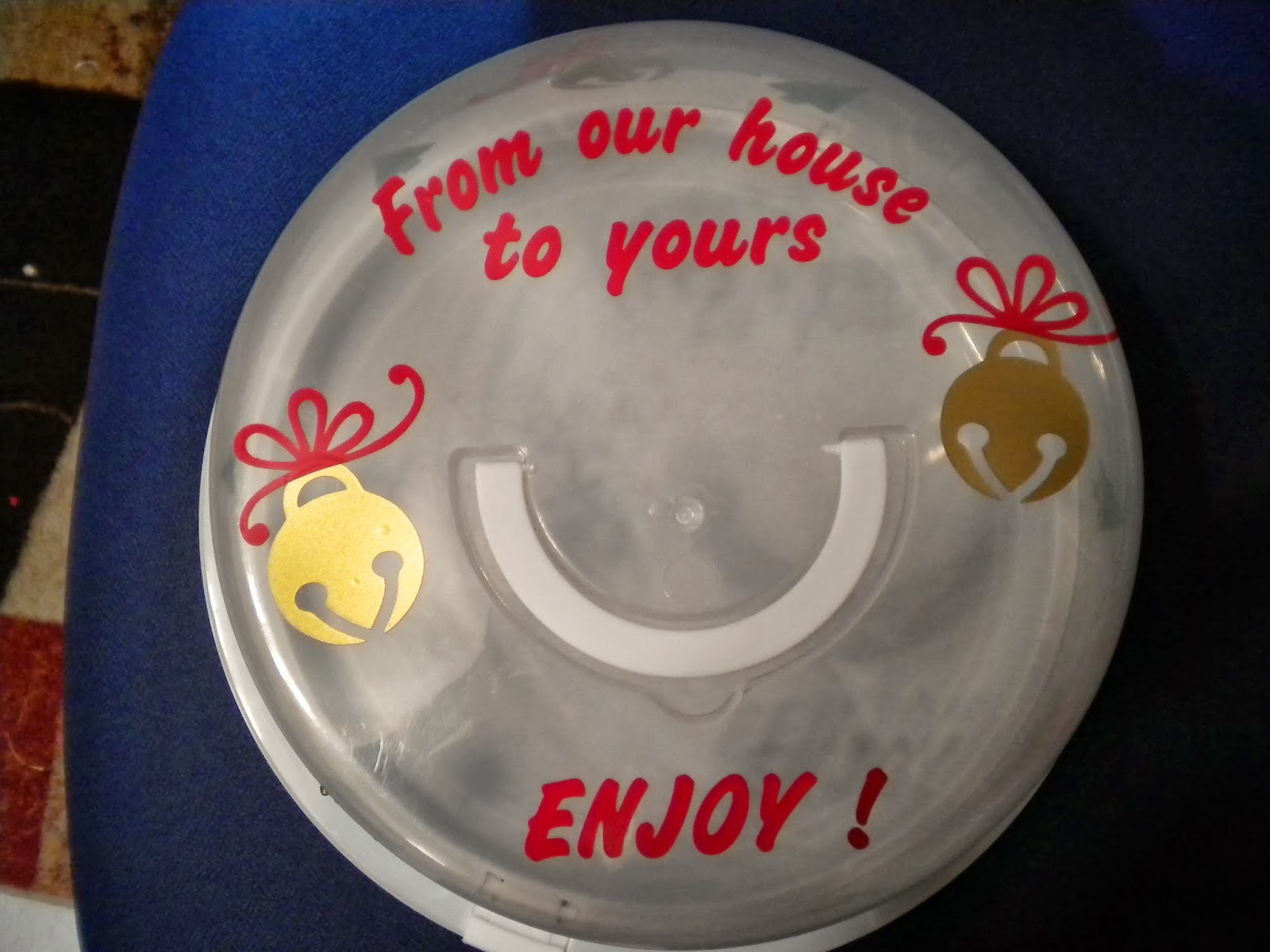 Nothin' Fancy A Quick Christmas Cake Carrier