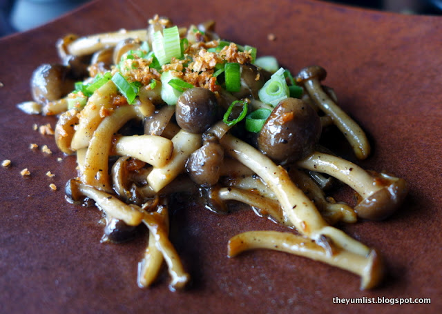 Enoki Mushrooms kogestu, saujana, japanese restaurant