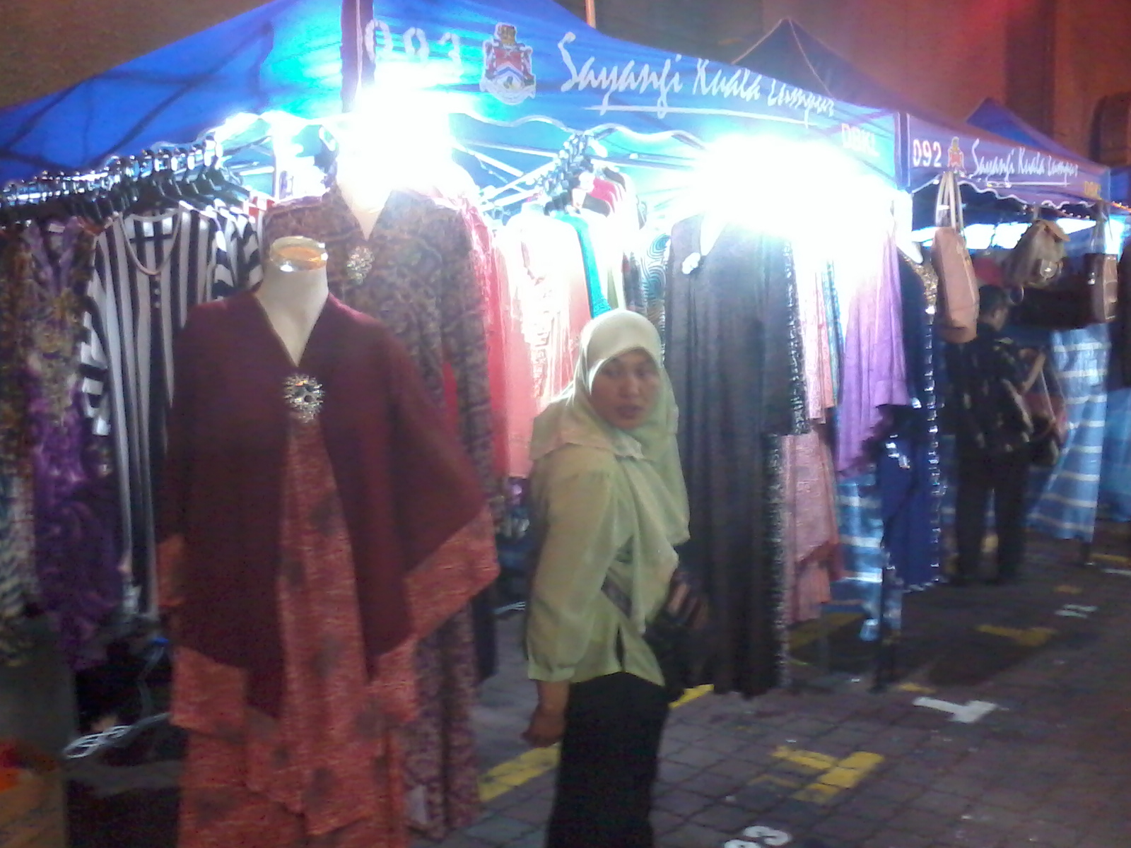 The Indie Story FOTO RAMADHAN JALAN TUANKU ABDUL RAHMAN 3