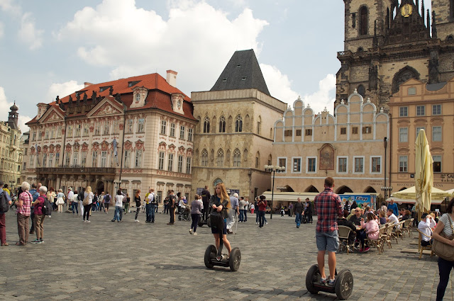 wisata, traveling, Prague, Czech Republic, Old Town Square