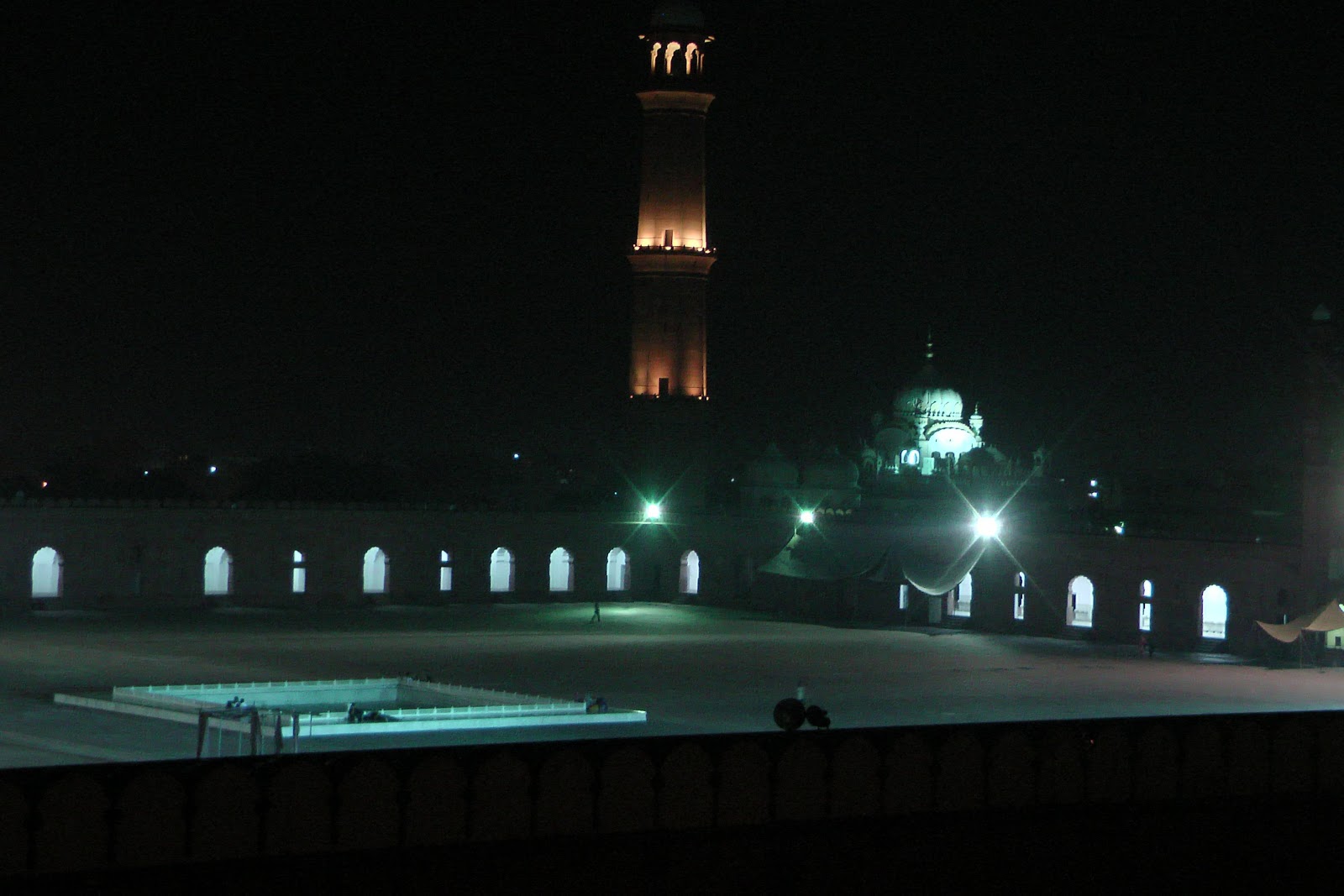 dera lahore