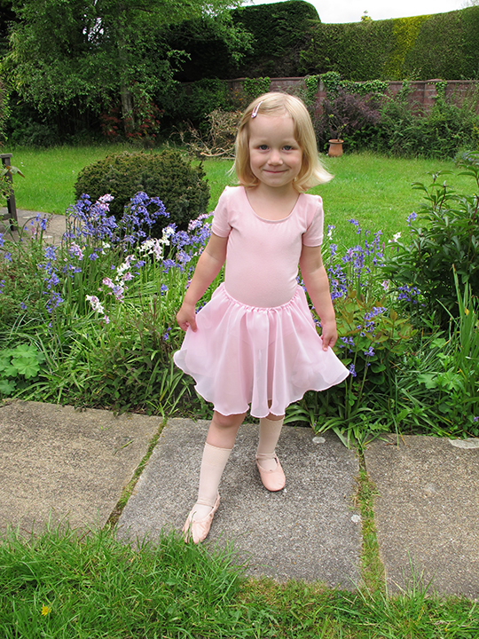 Umi Sushi makes How to make a chiffon ballet skirt