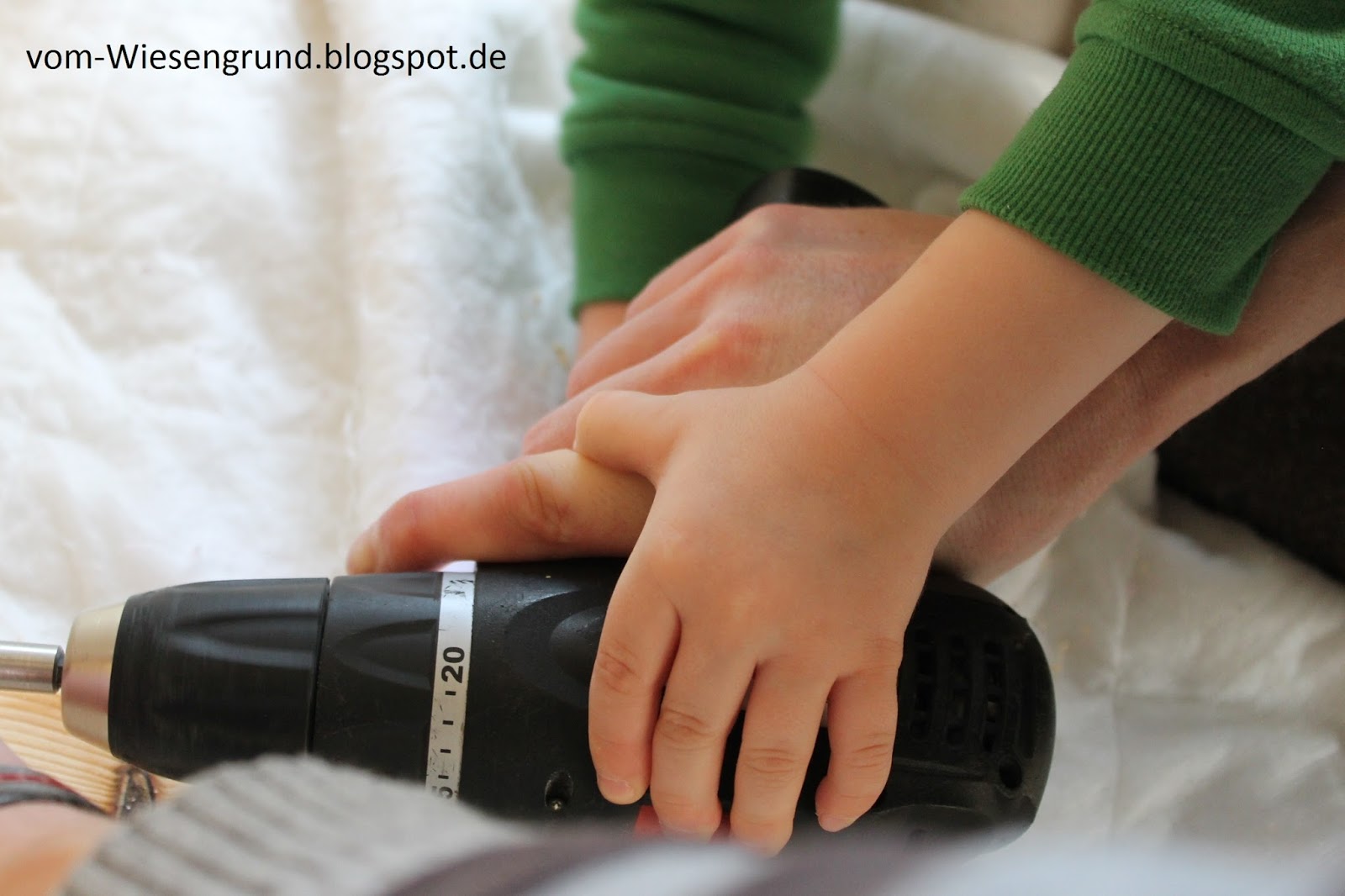 Vom Wiesengrund: Kinderküche selbst gebaut