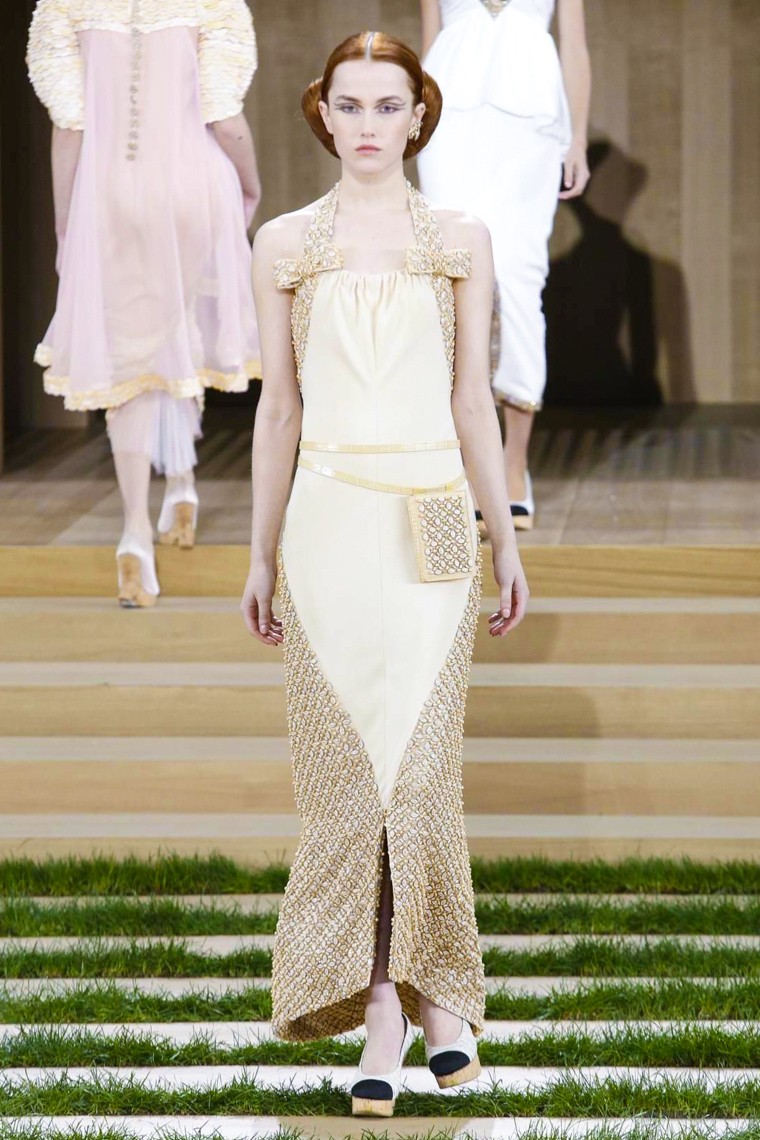 Chanel - Spring Summer 2016 Haute Couture