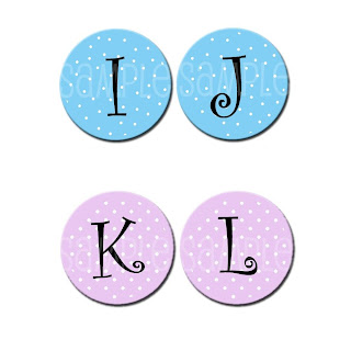 Varieté de Láminas para Decoupage: Algunas letras..