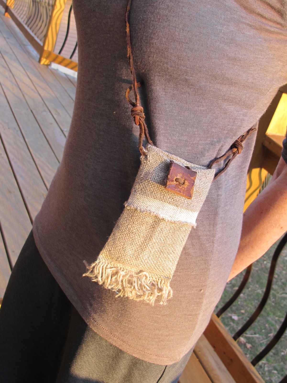 Luvvly Jubbly Leather buttons and straps to make a linen pouch