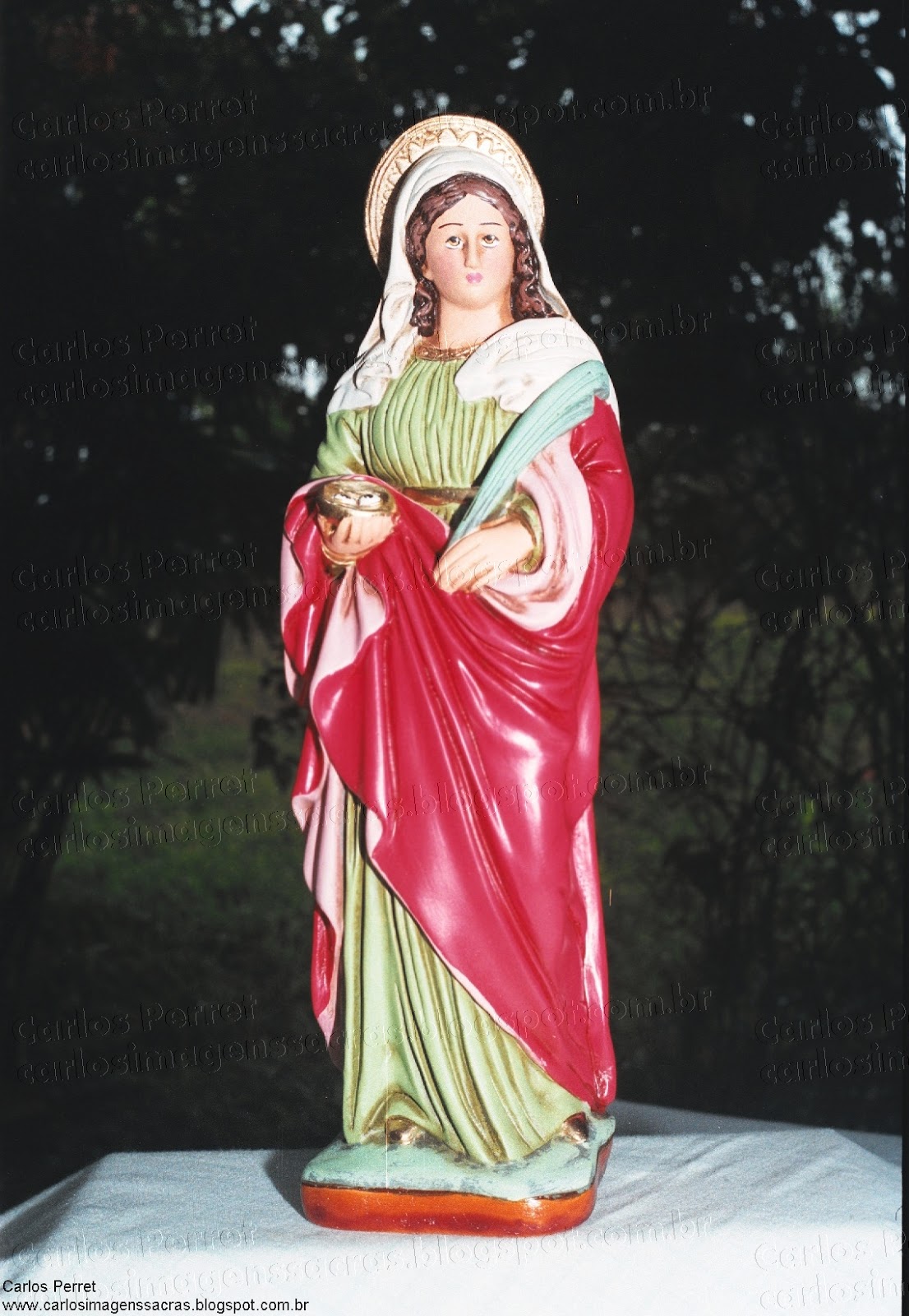 Carlos Perret Imagens Sacras e Presépios Santa Luzia