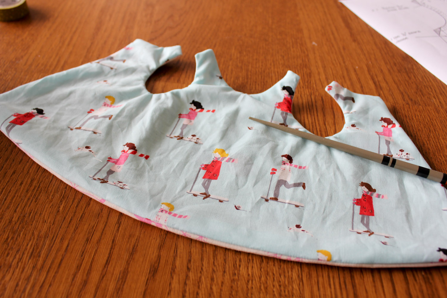 badskirt Project NICU Baby Hospital Gown Tutorial.