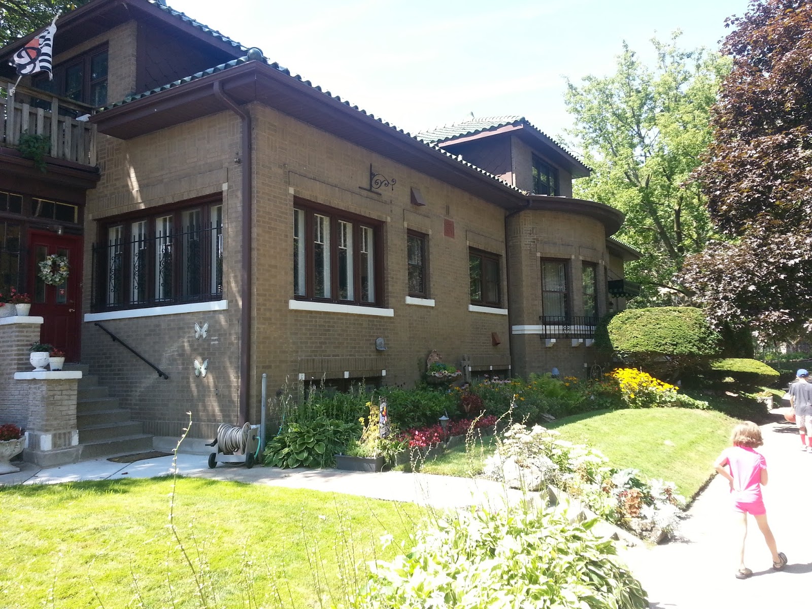 The Chicago Real Estate Local Home sales near Indian Boundary Park, West Ridge in Chicago