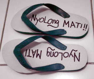 55+ Gambar Sandal Lucu Kekinian 55+ Gambar Sandal Lucu Kekinian