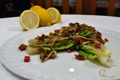 
lechuga A La Plancha Con Salteado De Champiñones
