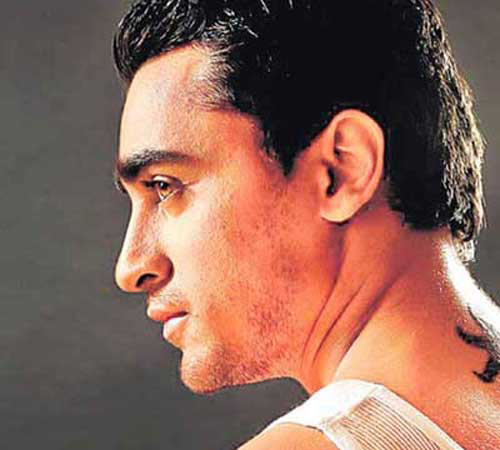 Goalpostlk.: Actor imran khan neck tattoo