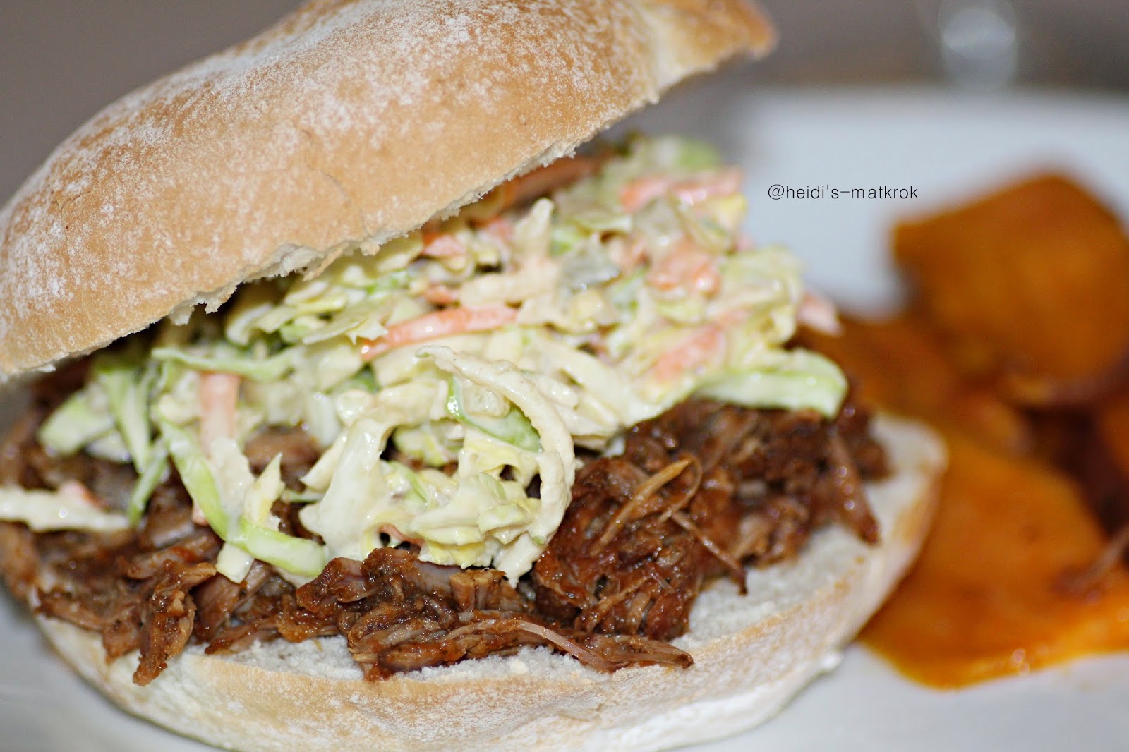 Bilde Av Ingrediensene Som Brukes Til Pulled Pork Nakkekoteletter