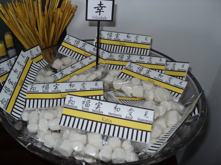 decoracao amarelo branco e preto:Vou Casar: Casamento Amarelo, Preto e Branco decoracao amarelo branco e preto:Vou Casar: Casamento Amarelo, Preto e Branco