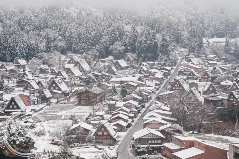 Snow at Ogimachi Village Shirakawa-go