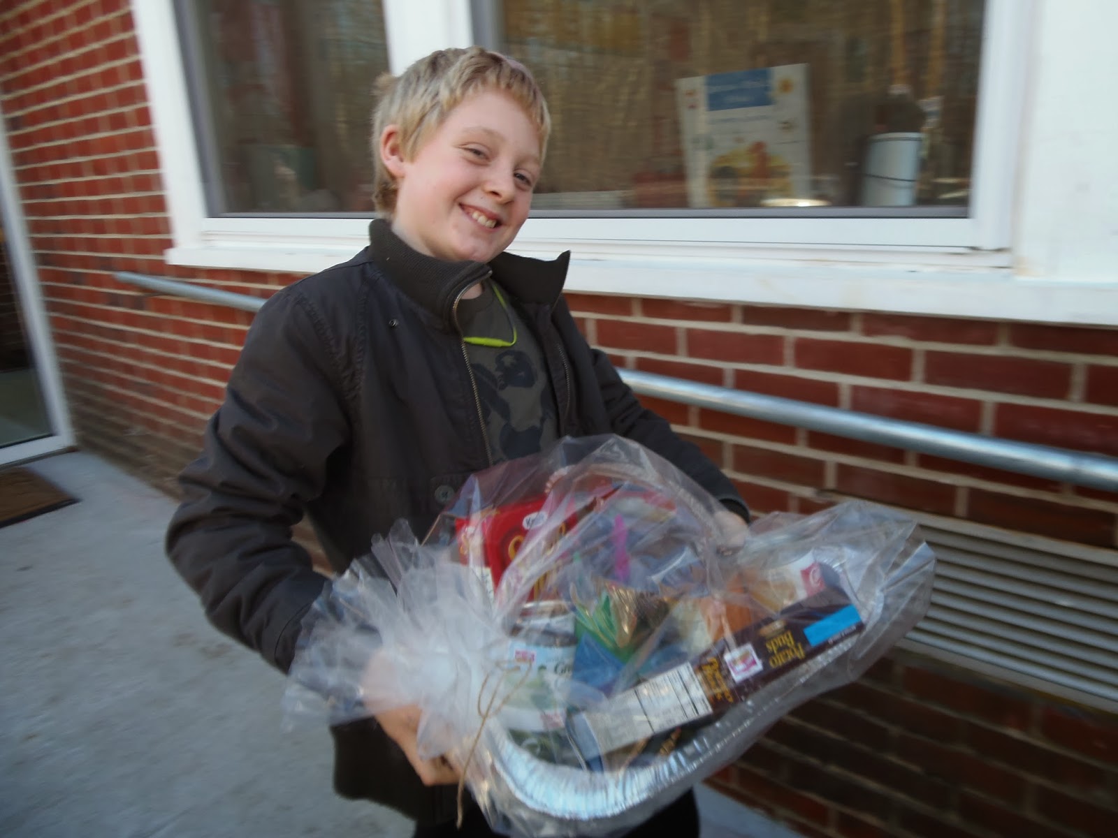 L'Ecole Française du Maine Thanksgiving Baskets Donations for Freeport