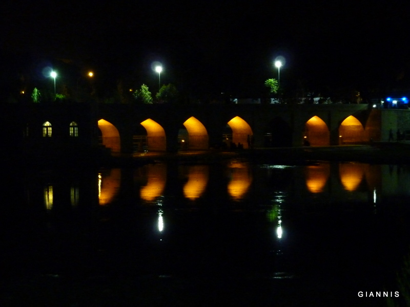 P1010254 Isfahan Bridge Iran