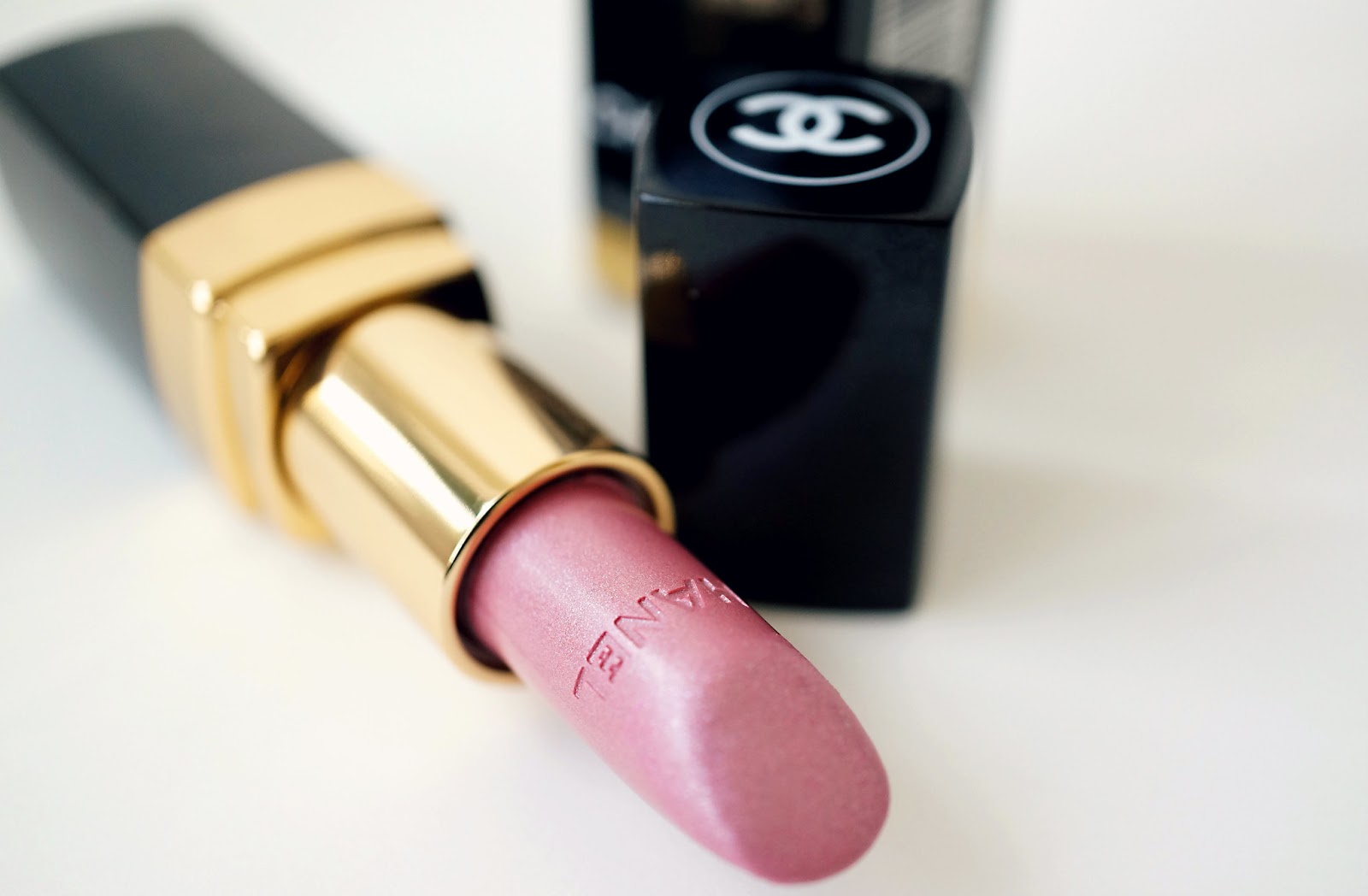 Chanel Rouge Coco Lipstick Relaunch, Swatches of All The Shades