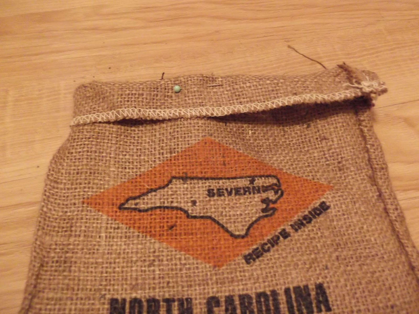 Thrifty 31 Blog DIY Burlap Drawstring Bag