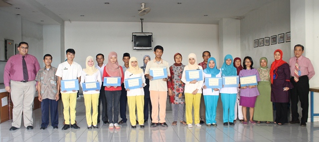 Selamat Datang Di Universitas MH.Thamrin