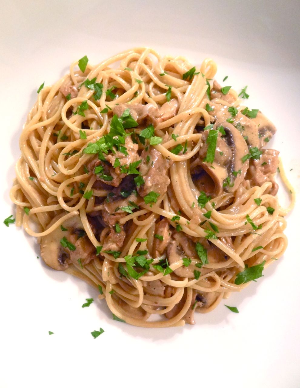 Scrumpdillyicious Creamy Chicken & Mushroom Linguine with Marsala