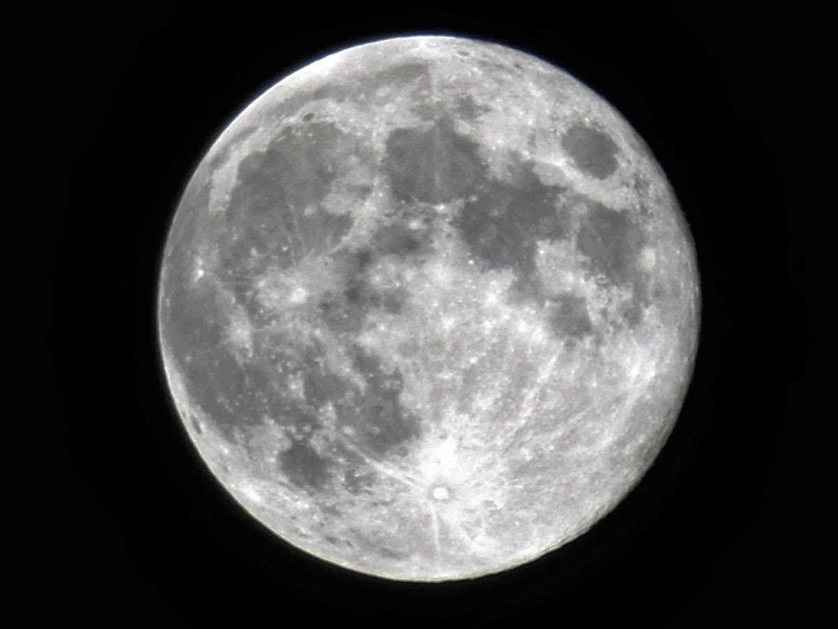 Luna llena, por ElMetronauta
