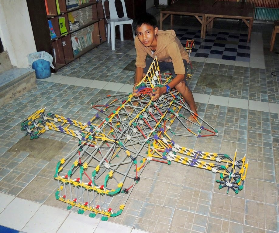 knex shark