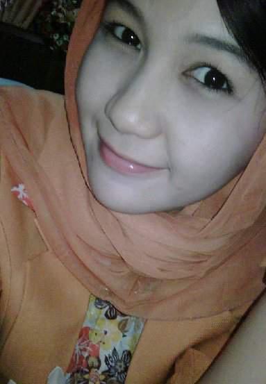 Kumpulan Foto Cewek Bandung Berjilbab Cantik dan Bening Kumpulan Foto Cewek Bandung Berjilbab Cantik dan Bening