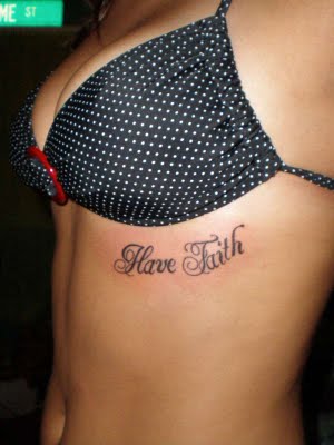 girls tattoos on ribs