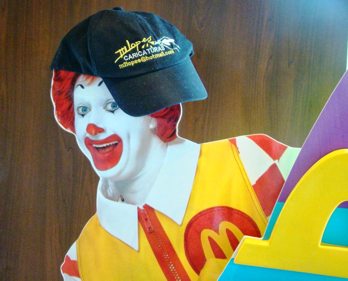 Caricaturas no MC Donalds Gravataí