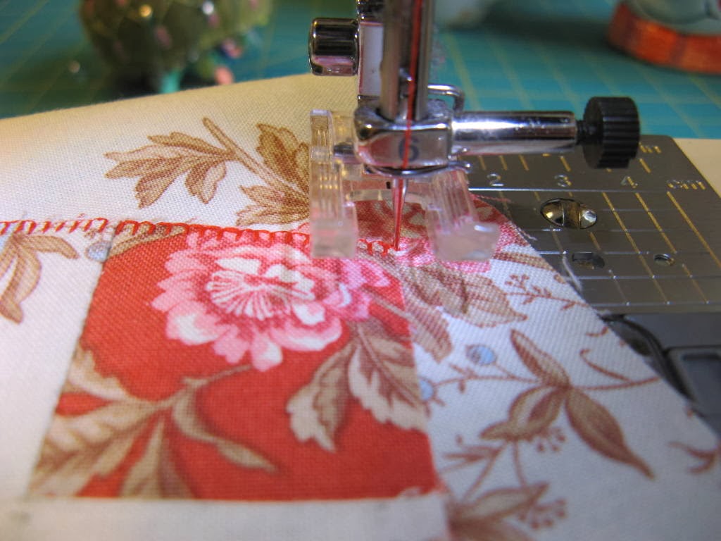 Stitching With 2 Strings Machine Blanket Stitch Applique