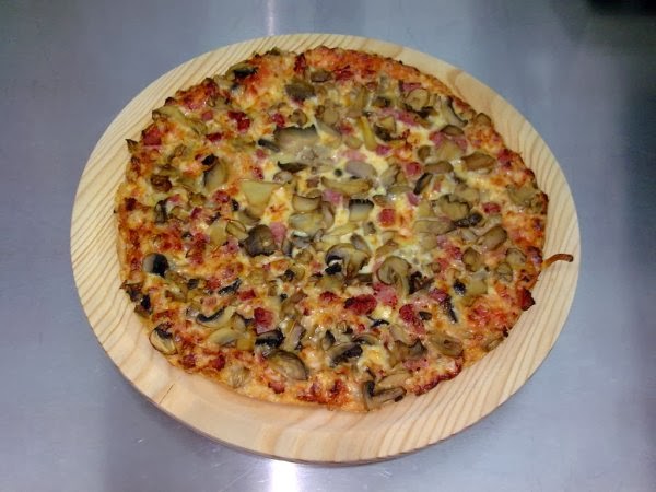 Pizza Caprichosa

