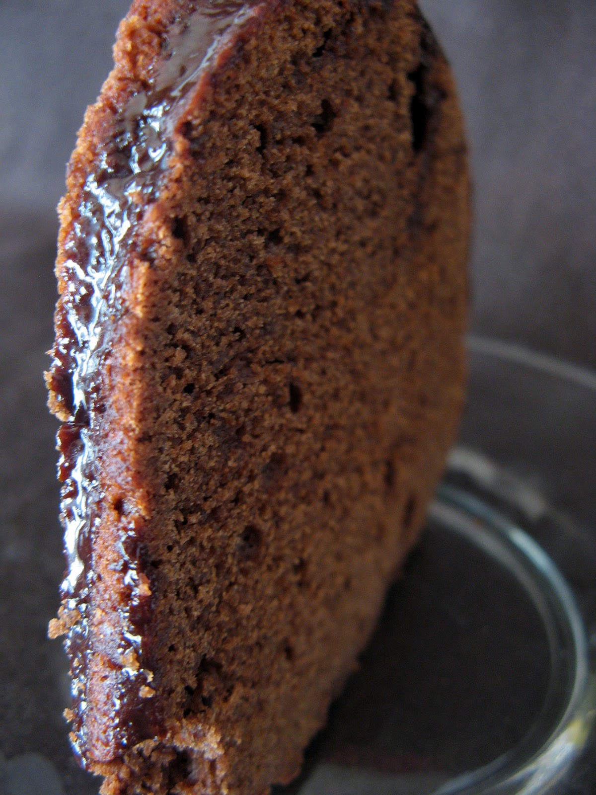 sour cream chocolate bundt cake chocolate glaze