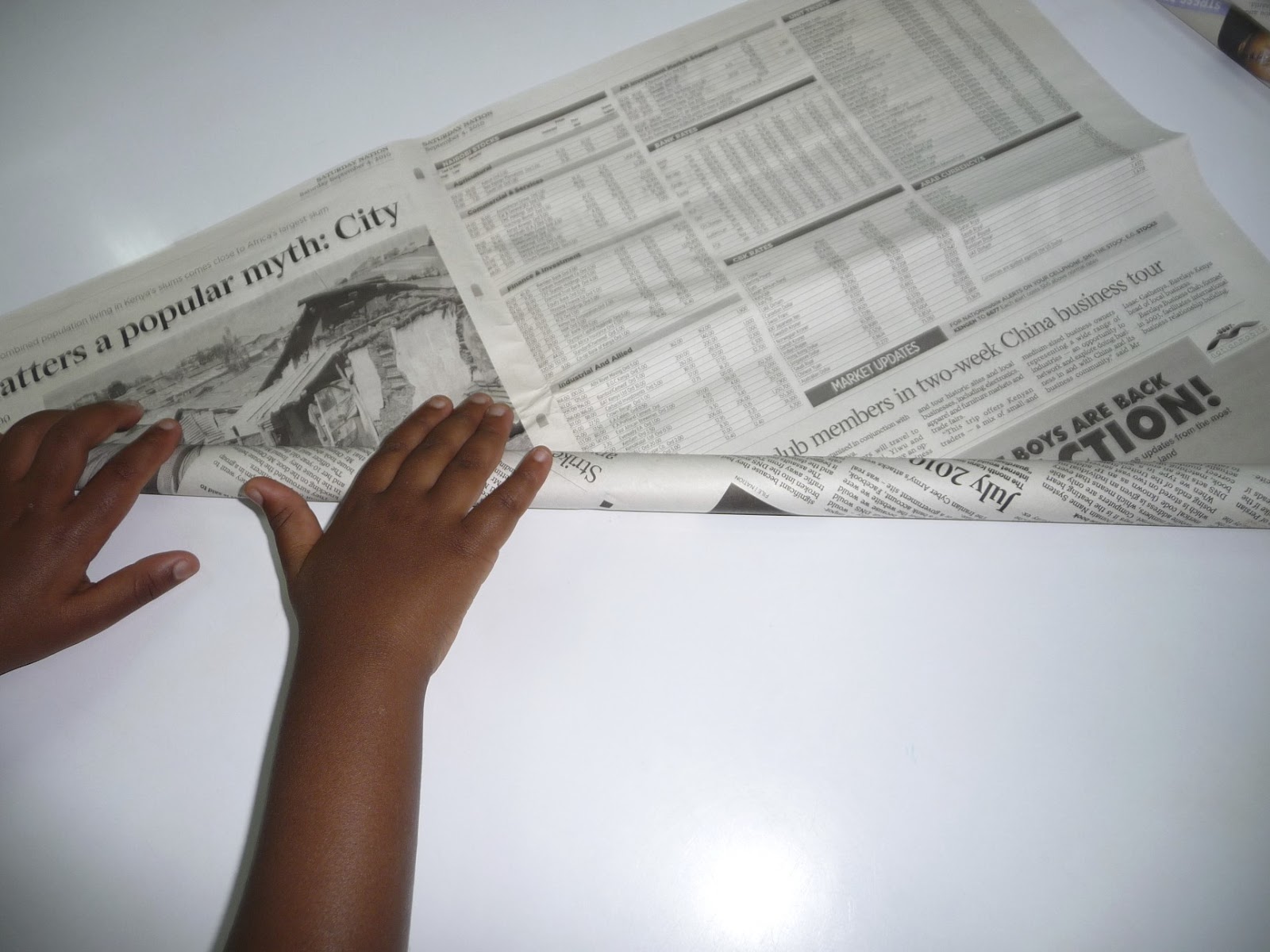 De Mello Teaching Newspaper Sculpture