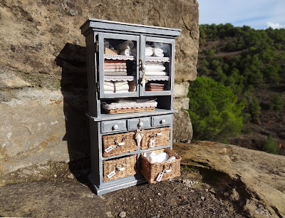 Pequeñas cosas: Un mueble con cestos