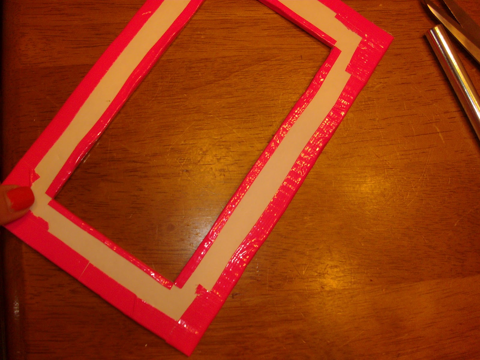 Nicole's Revolution: Tutorial Tuesday - DIY Makeup Palette