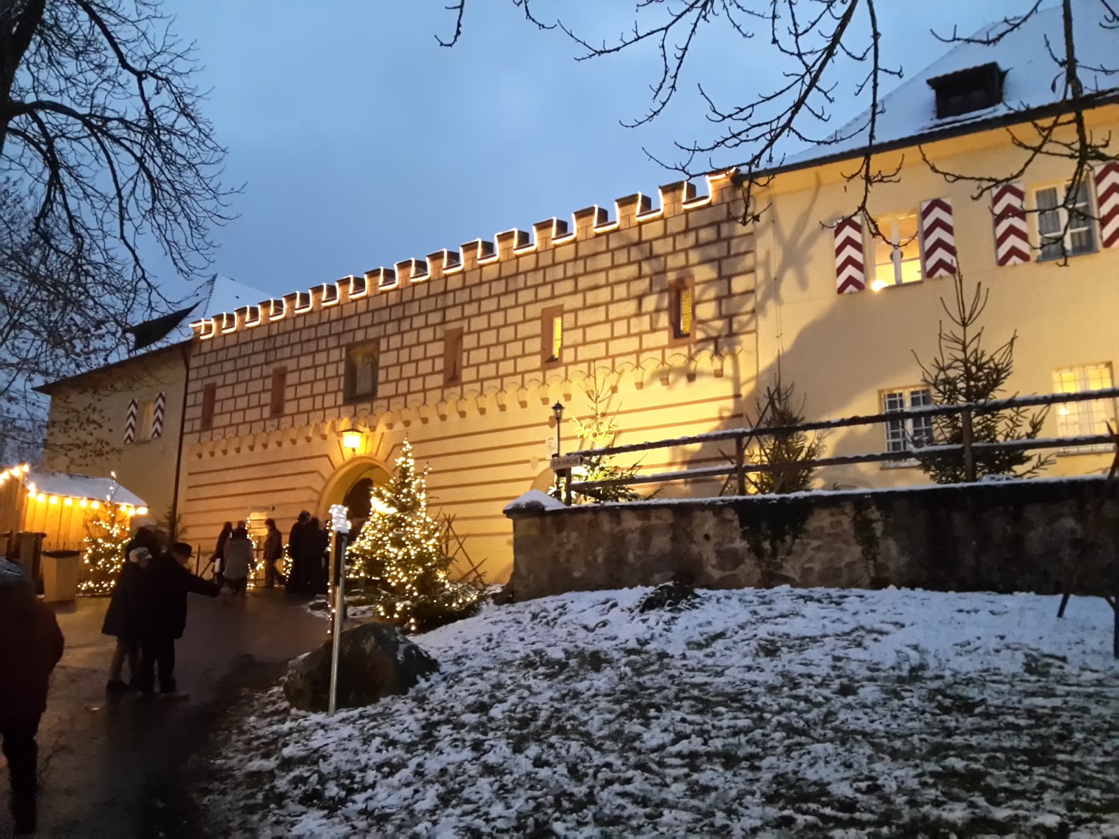 Weingartsgreuth Schloss Hotels Near Schloss Weingartsgreuth