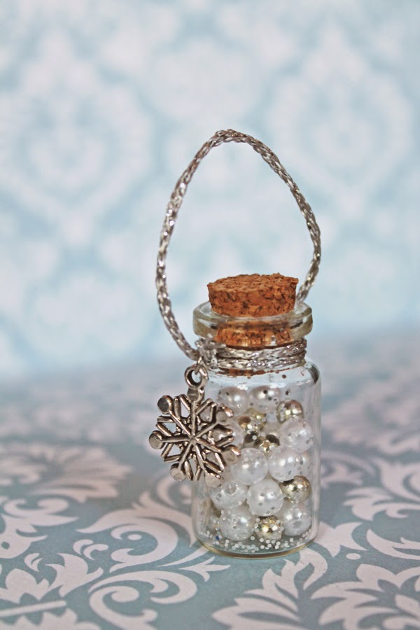 Hand Made By Rianna Frozen Party Glass bottle favours