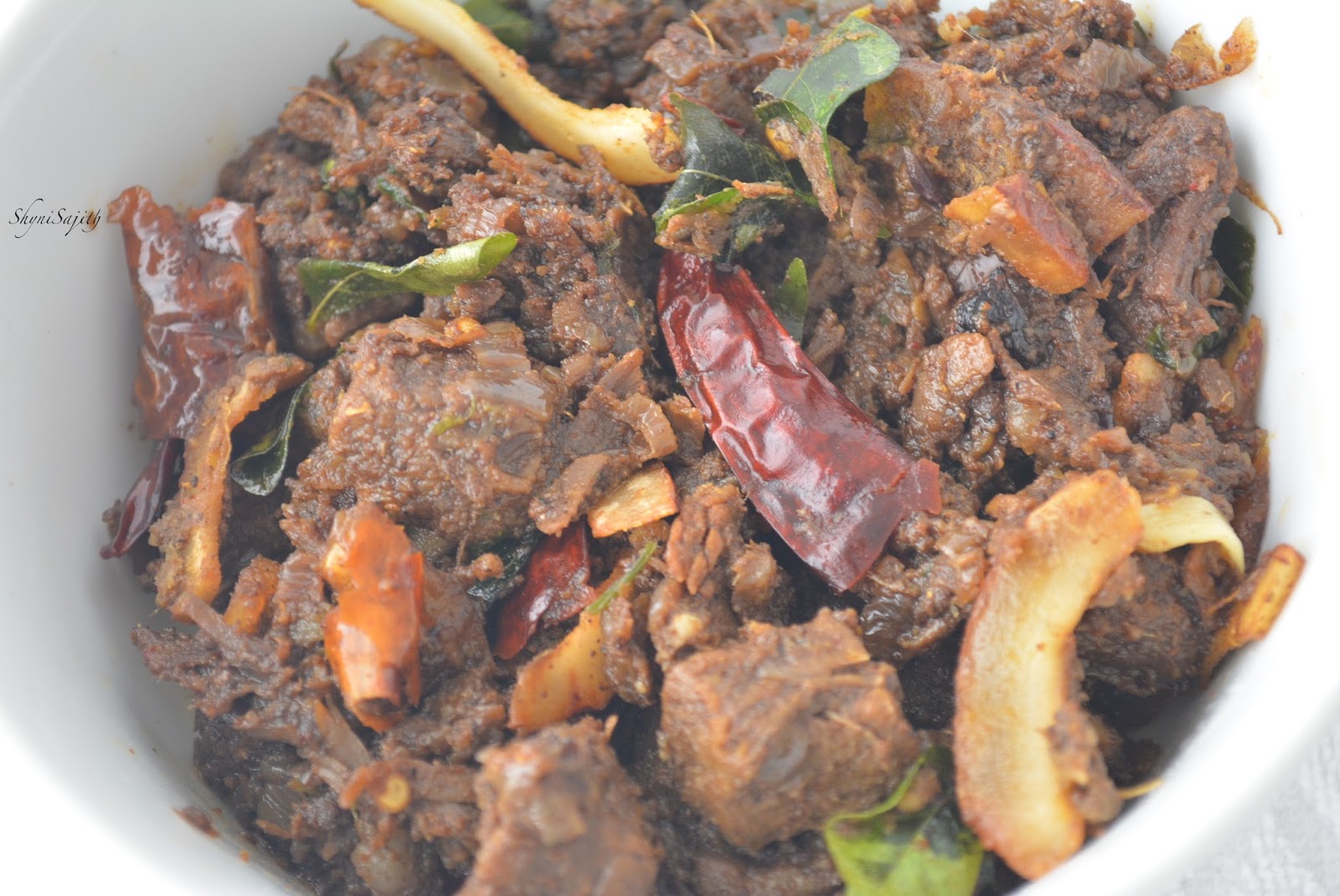 My Cooking Experiments.........: Beef Dry Fry - Kerala Style