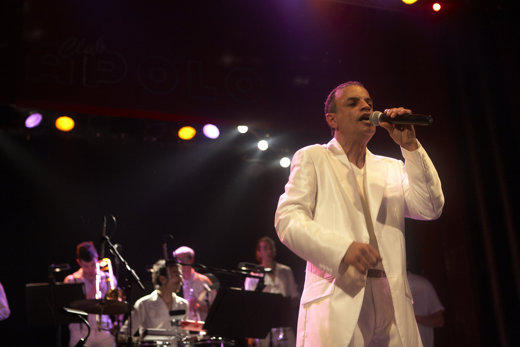 Salsa y Saoco TRIBUTO A MANNY OQUENDOFRANKIE VASQUEZ & BAILATINO LIVE