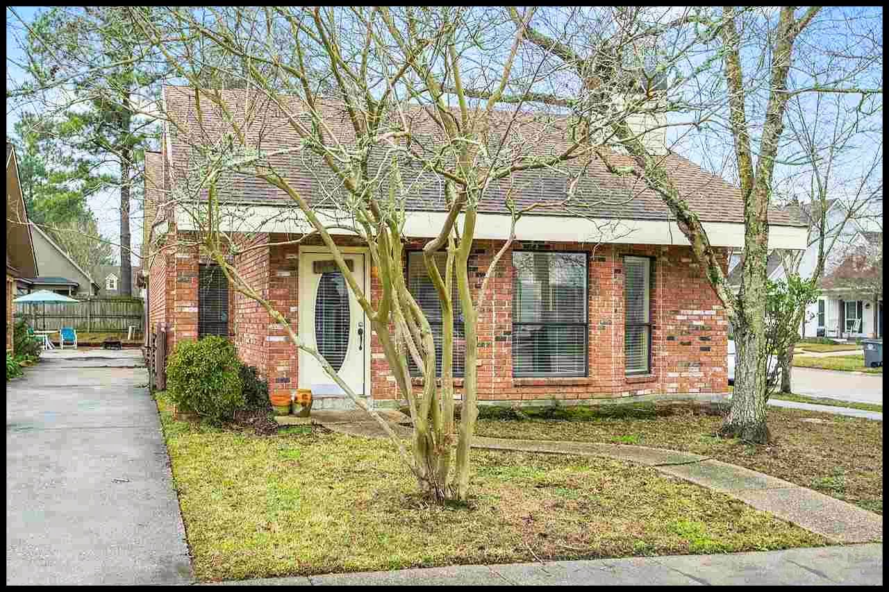 Homes in Greenbriar Hollow Subdivision in Baton Rouge L