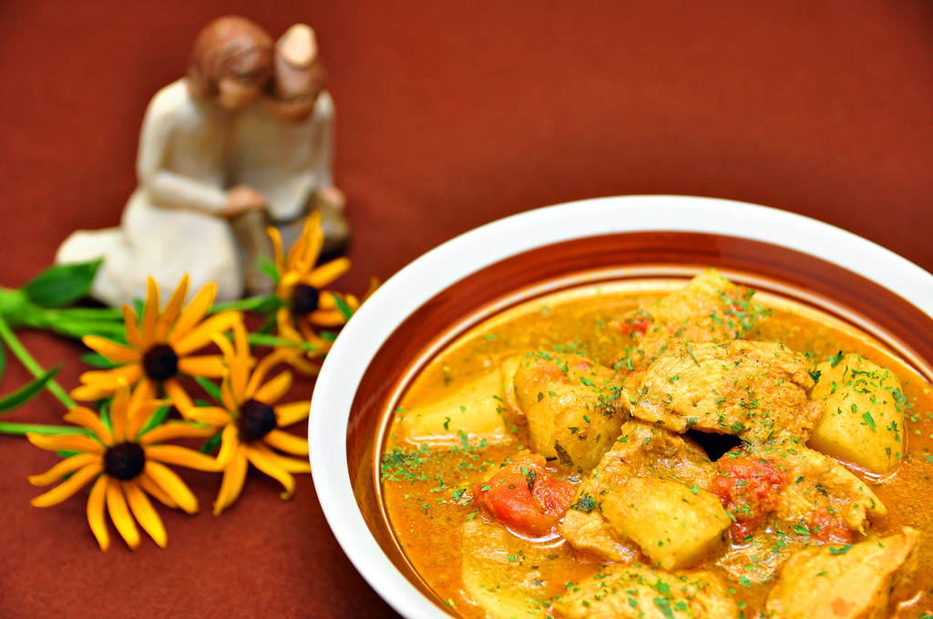 Goan Chicken Curry Kid friendly, Yellow version