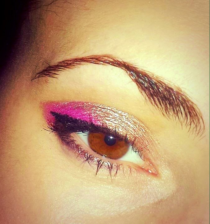 Lovin pink and gold eyeshadow right now!