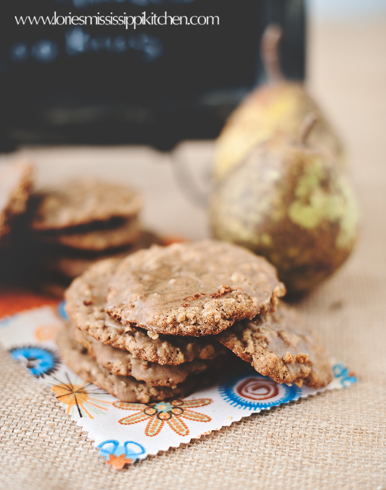 OatmealPear Caramel Glazed Cookies